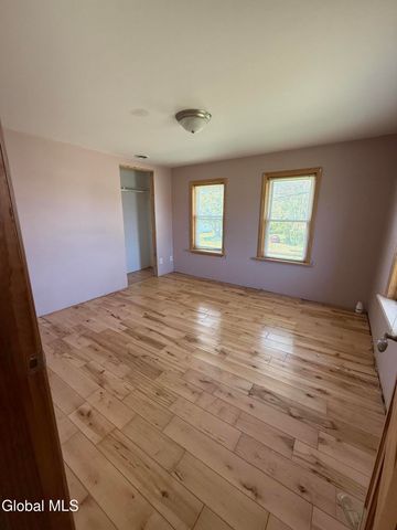 5827 State Highway 30, Amsterdam, NY 12010