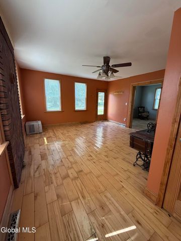 5827 State Highway 30, Amsterdam, NY 12010