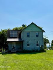 5827 State Highway 30, Amsterdam, NY 12010