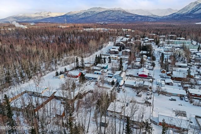 120 Jelinek Place, Anchorage, AK 99504