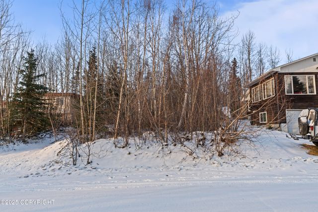 120 Jelinek Place, Anchorage, AK 99504