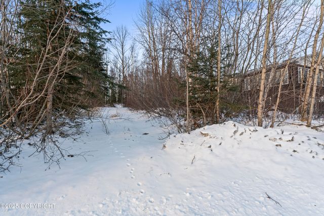 120 Jelinek Place, Anchorage, AK 99504