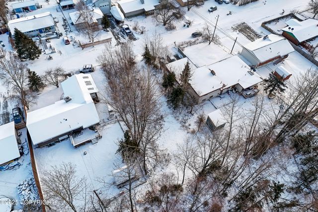 120 Jelinek Place, Anchorage, AK 99504