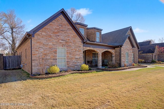 4114 Kayley Lane, Olive Branch, MS 38654