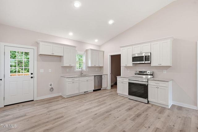 3756 Thornton Drive, Kingsport, TN 37664
