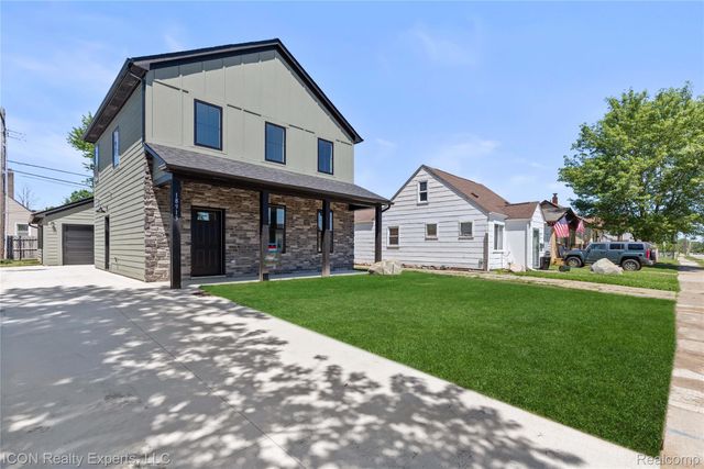 18915 Meier Street, Roseville, MI 48066