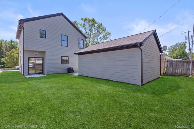 18915 Meier Street, Roseville, MI 48066