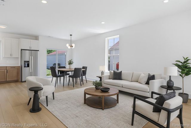 18915 Meier Street, Roseville, MI 48066