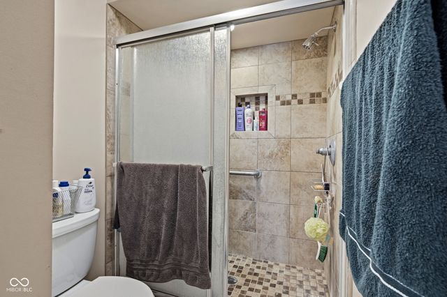 6796 E Woodland Court, Mooresville, IN 46158