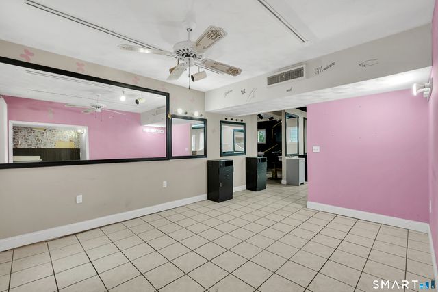 1428 Dixwell Avenue, Hamden, CT 06514