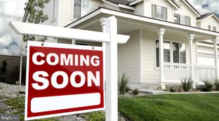 5 NEWPORT LN, Willingboro, NJ 08046