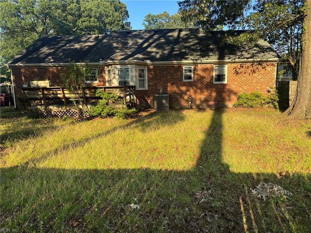720 Baywood TRL, Chesapeake, VA 23323