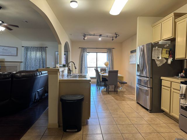 41144 Citadel Dr, Sorrento, LA 70778