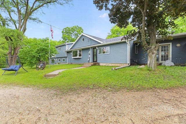 1100 Harris Street, Princeton, WI 54968