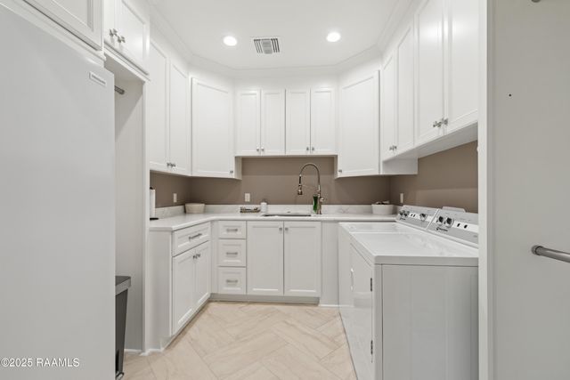 605 Brentwood Boulevard, Lafayette, LA 70503