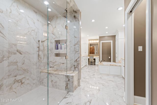 605 Brentwood Boulevard, Lafayette, LA 70503