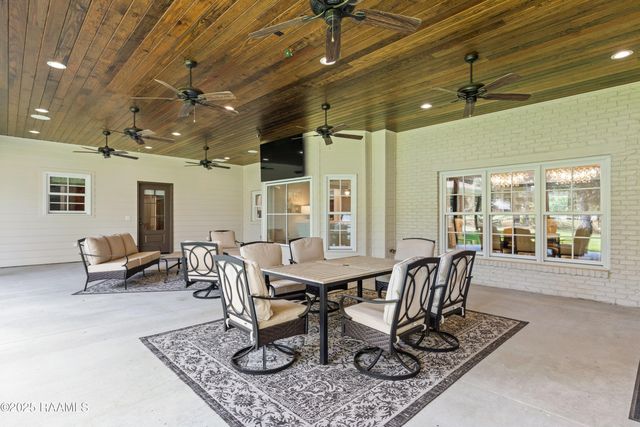 605 Brentwood Boulevard, Lafayette, LA 70503