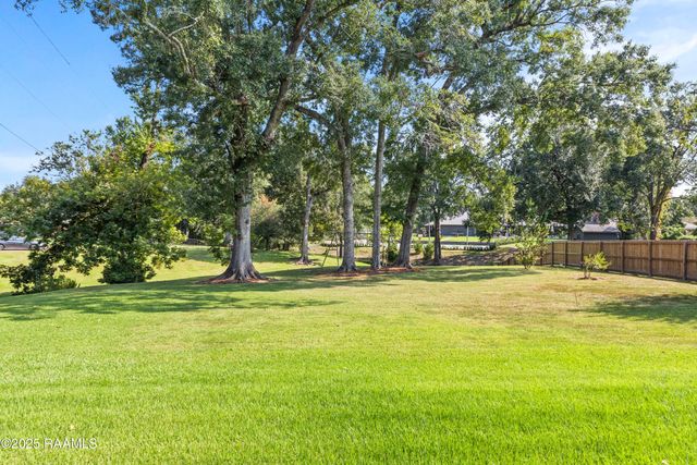 605 Brentwood Boulevard, Lafayette, LA 70503