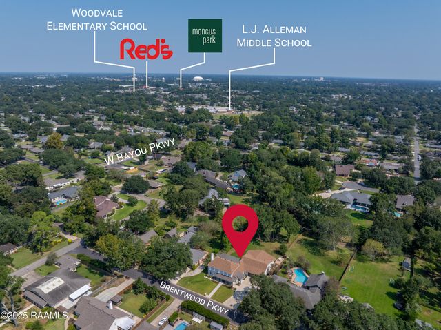 605 Brentwood Boulevard, Lafayette, LA 70503