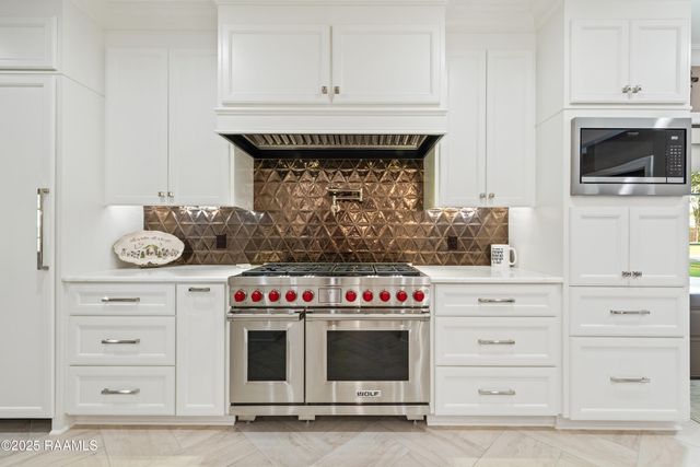 605 Brentwood Boulevard, Lafayette, LA 70503