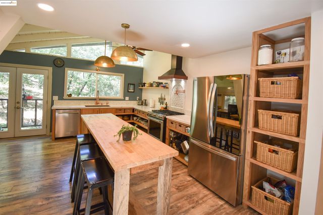 21754 Ferrari Rd, Sonora, CA 95370