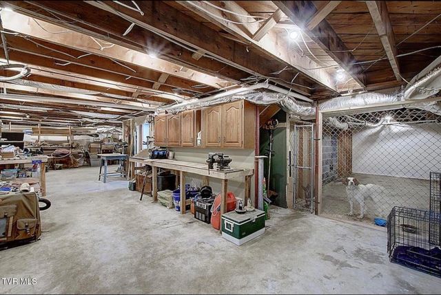 229 Beaver Road, Bluff City, TN 37618