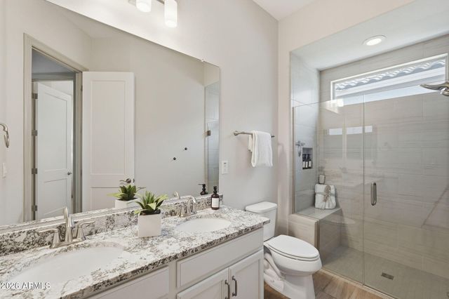16373 W BEAUTIFUL Lane, Goodyear, AZ 85338