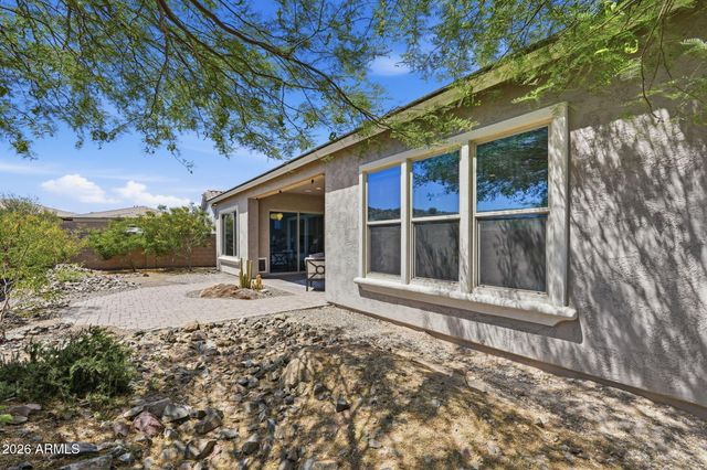 16373 W BEAUTIFUL Lane, Goodyear, AZ 85338