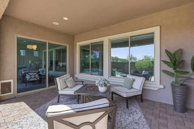 16373 W BEAUTIFUL Lane, Goodyear, AZ 85338