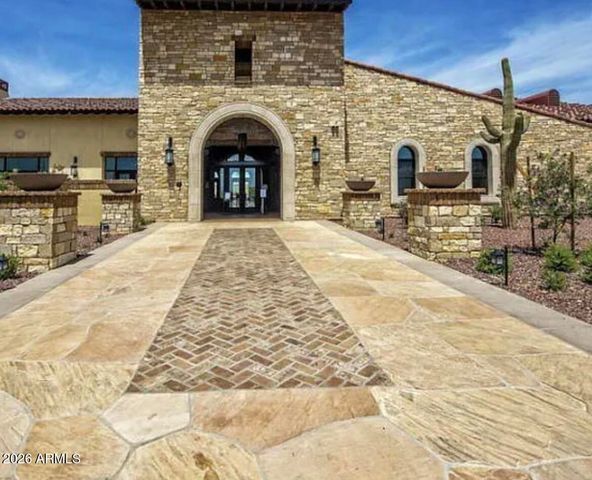 16373 W BEAUTIFUL Lane, Goodyear, AZ 85338