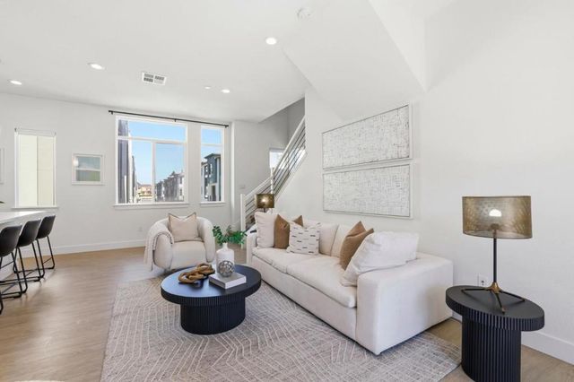 407 Lubeck Terrace, Sunnyvale, CA 94089