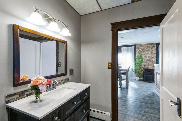 1174 Riverside Ave, Somerset, MA 02726