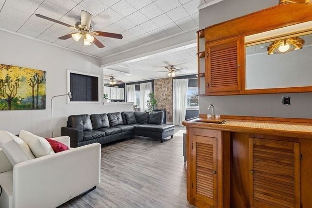 1174 Riverside Ave, Somerset, MA 02726