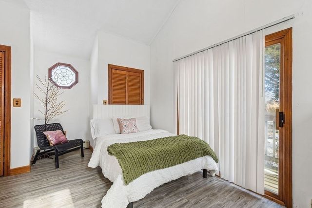 1174 Riverside Ave, Somerset, MA 02726