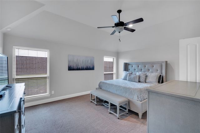3226 Paisley Drive, Midlothian, TX 76065