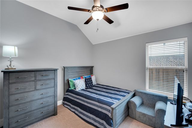 3226 Paisley Drive, Midlothian, TX 76065