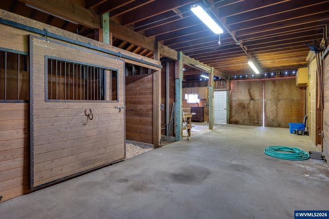 16454 S Highway 211 Hwy, Molalla, OR 97038