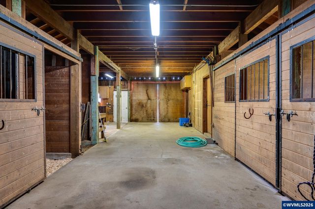 16454 S Highway 211 Hwy, Molalla, OR 97038