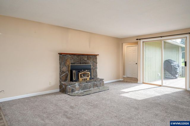 16454 S Highway 211 Hwy, Molalla, OR 97038