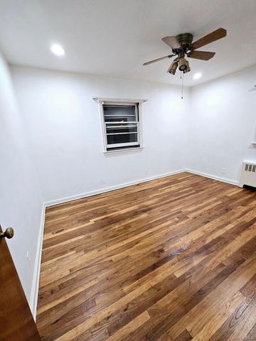 7718 271st Street 2nd Floor, New Hyde Park, NY 11040