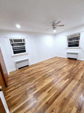 7718 271st Street 2nd Floor, New Hyde Park, NY 11040