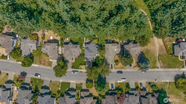24310 SE 34th Place, Sammamish, WA 98029
