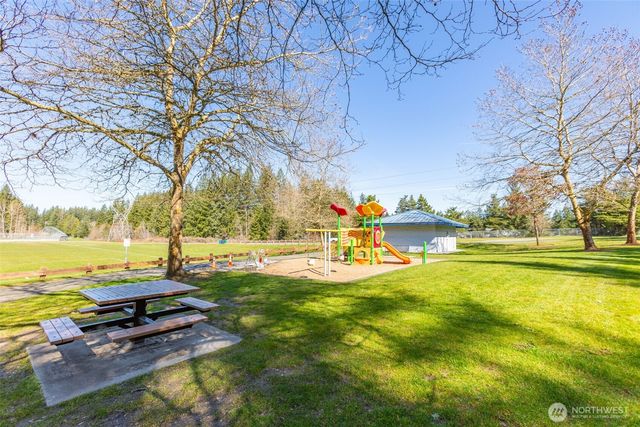 24310 SE 34th Place, Sammamish, WA 98029