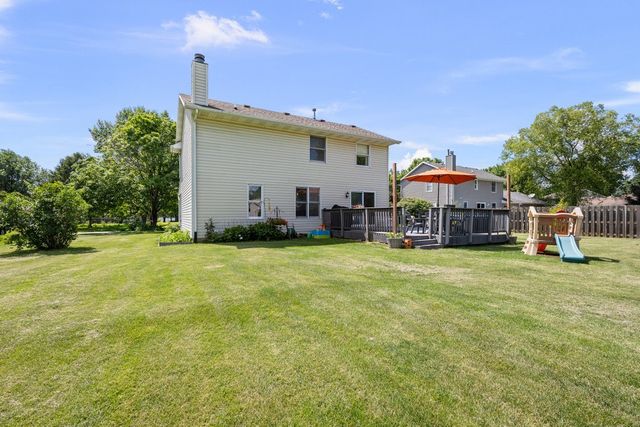 33 Lilac Court, Geneseo, IL 61254