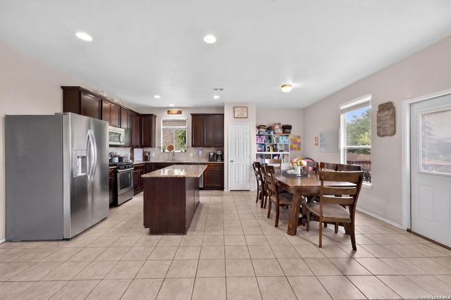 3202 Comal Spgs, San Antonio, TX 78253