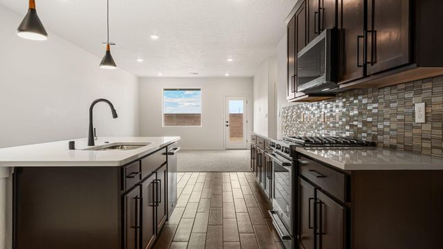 3360 Dijamant Loop SE, Rio Rancho, NM 87124