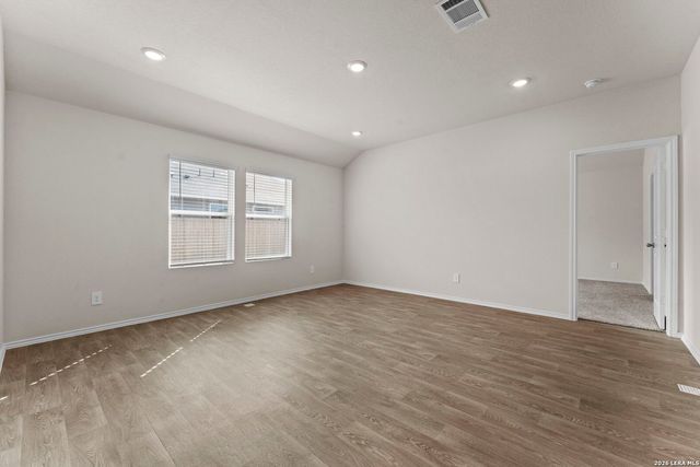 1104 Argonne Forest, Seguin, TX 78155