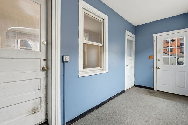 5722 W Grover Street, Chicago, IL 60630