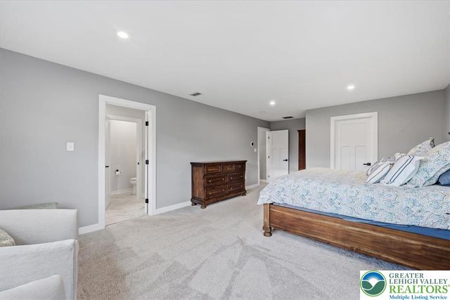 8150 Parker Place, Upper Macungie Twp, PA 18051