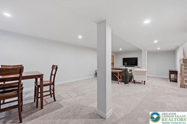 8150 Parker Place, Upper Macungie Twp, PA 18051